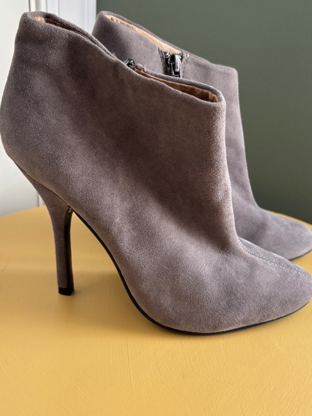 Aldo Taupe Suede Heeled Ankle Boots Size 7.5 / 38